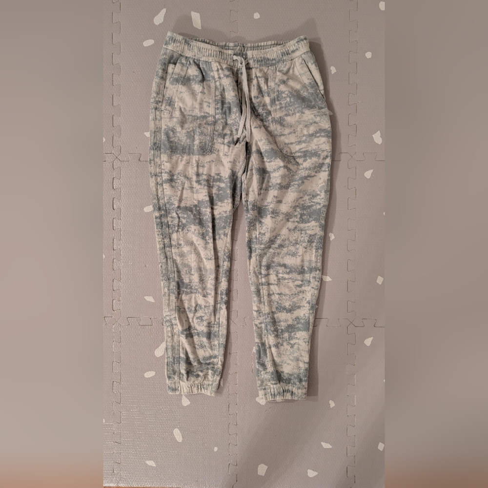 Athleta Farallon Jogger Size Small